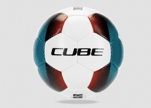 Ballon de foot CUBE 